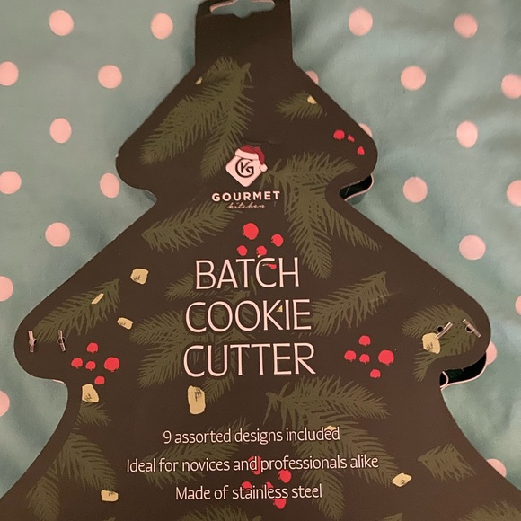 Gourmet Kitchen Batch Cookie Cutter 9 Designs SS New - Picture 4 of 5